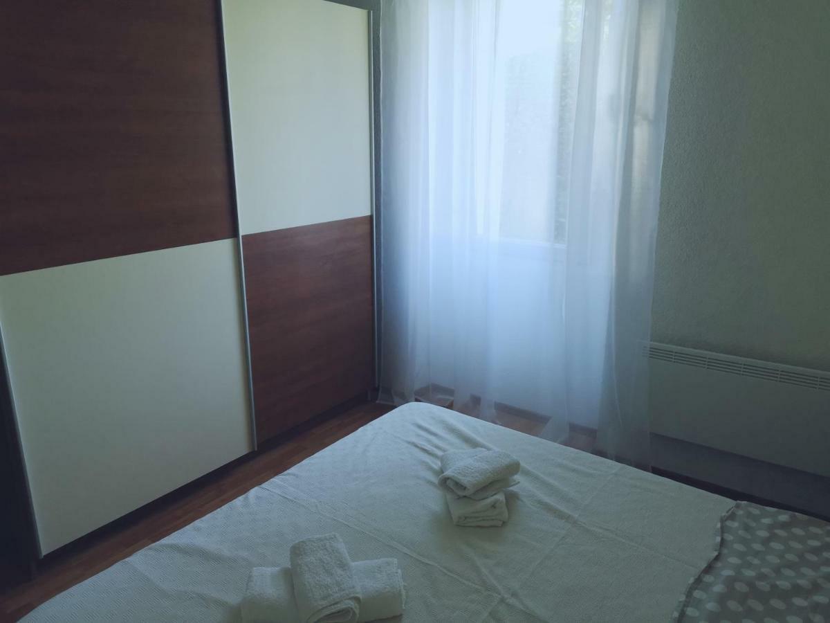 Appartamento App Emona Bašanija Esterno foto