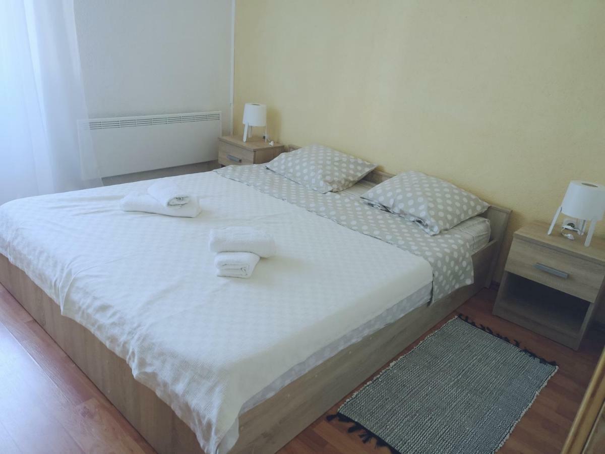 Appartamento App Emona Bašanija Esterno foto